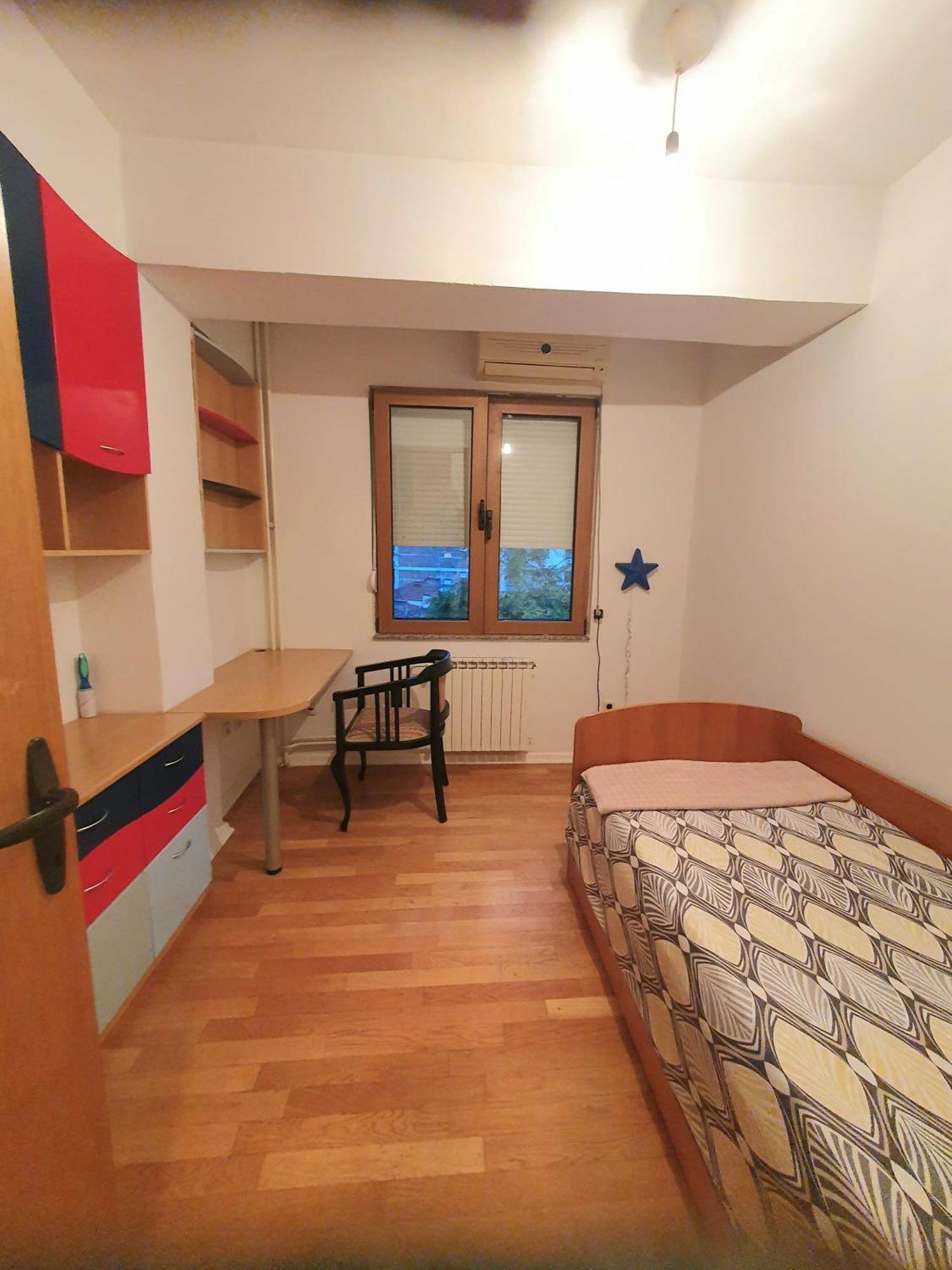 3 Bedroom Home With Parking Garage In The Heart Of Escópia Exterior foto